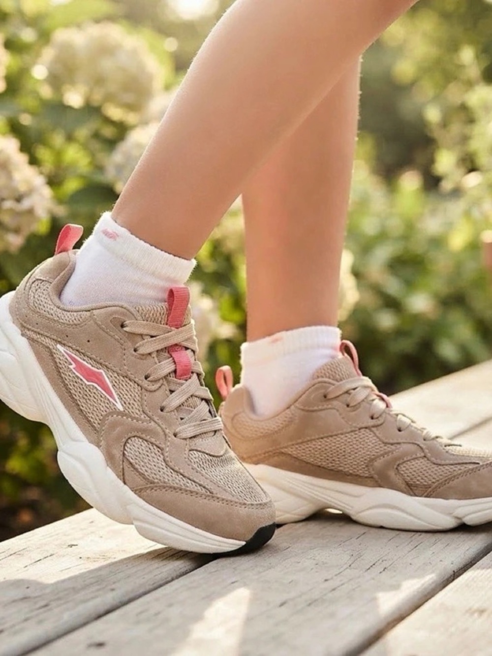AVIA Girls Sneakers Size 2 Youth Taupe Pink Athletic Walking Shoes GMAV45AC006